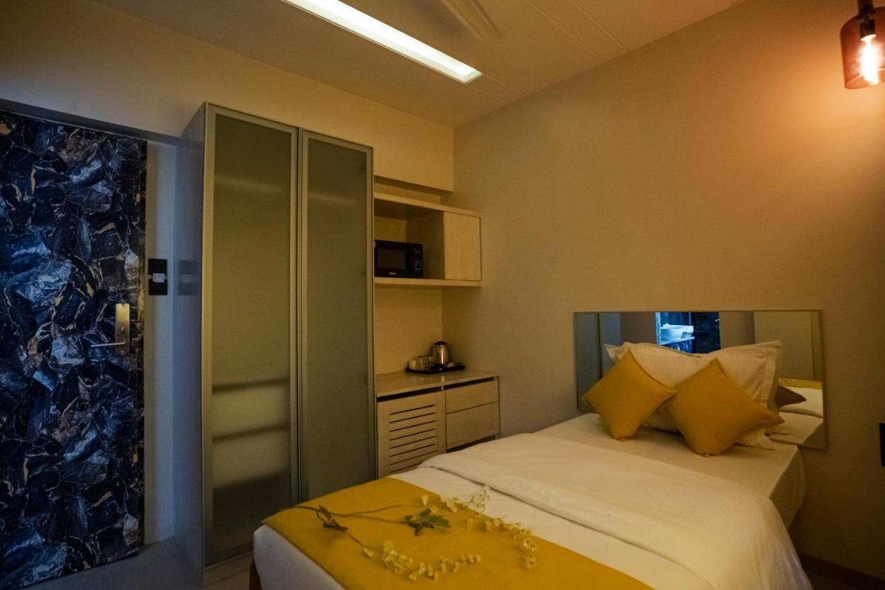 Ra Residence - Agarwal Group Of Hotels Пюн Екстериор снимка