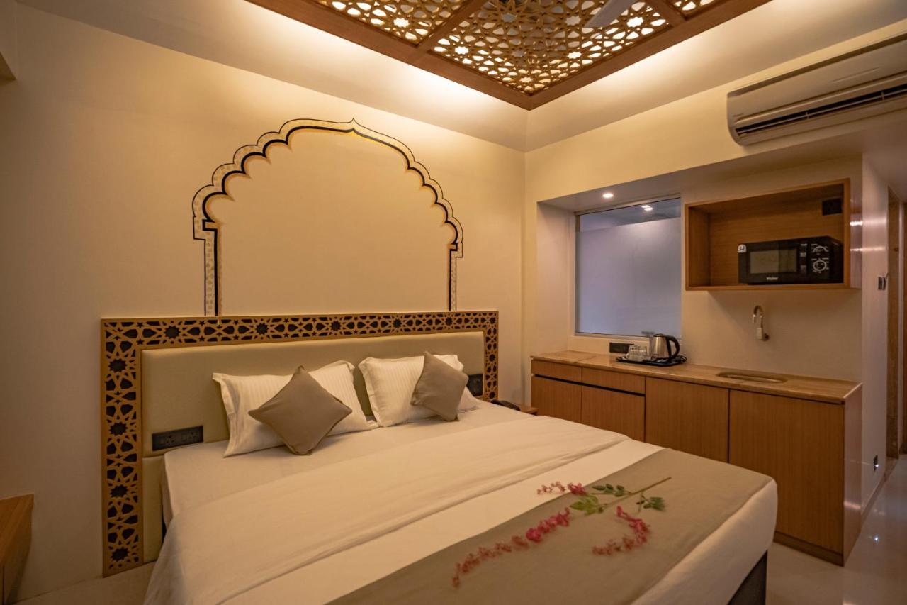 Ra Residence - Agarwal Group Of Hotels Пюн Екстериор снимка