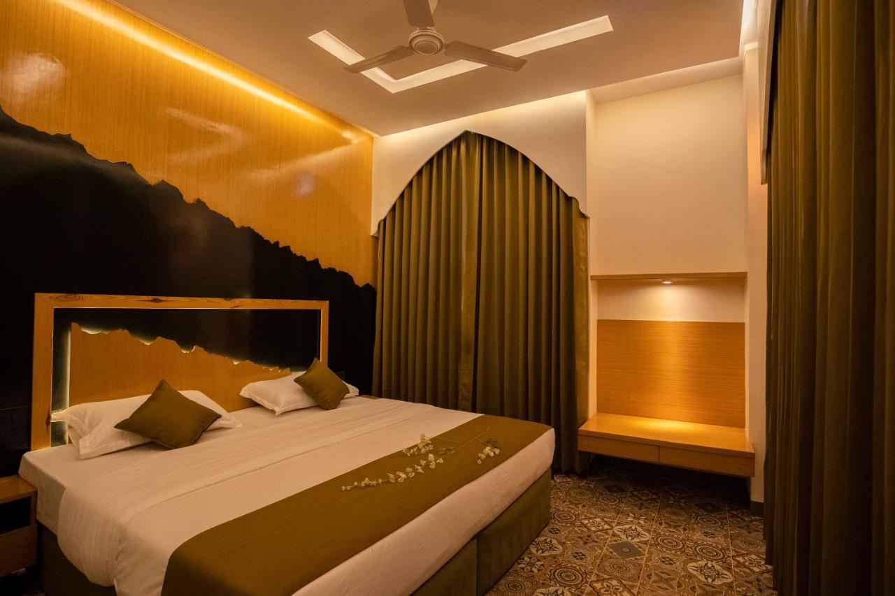 Ra Residence - Agarwal Group Of Hotels Пюн Екстериор снимка